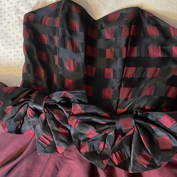 Party dress with free coat.  Coat is different brand matches with dress - Picture 2 of 4